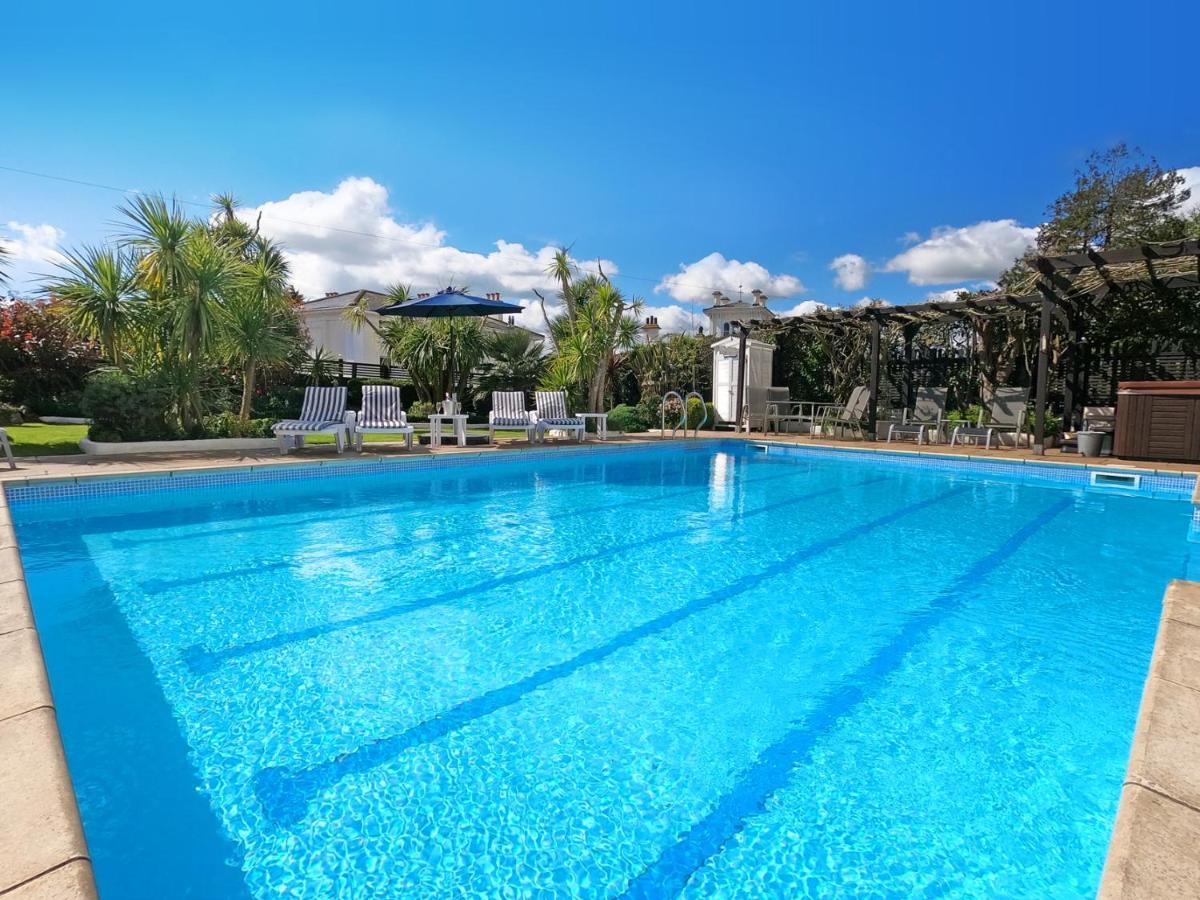 Riviera Lodge Hotel Torquay Bagian luar foto
