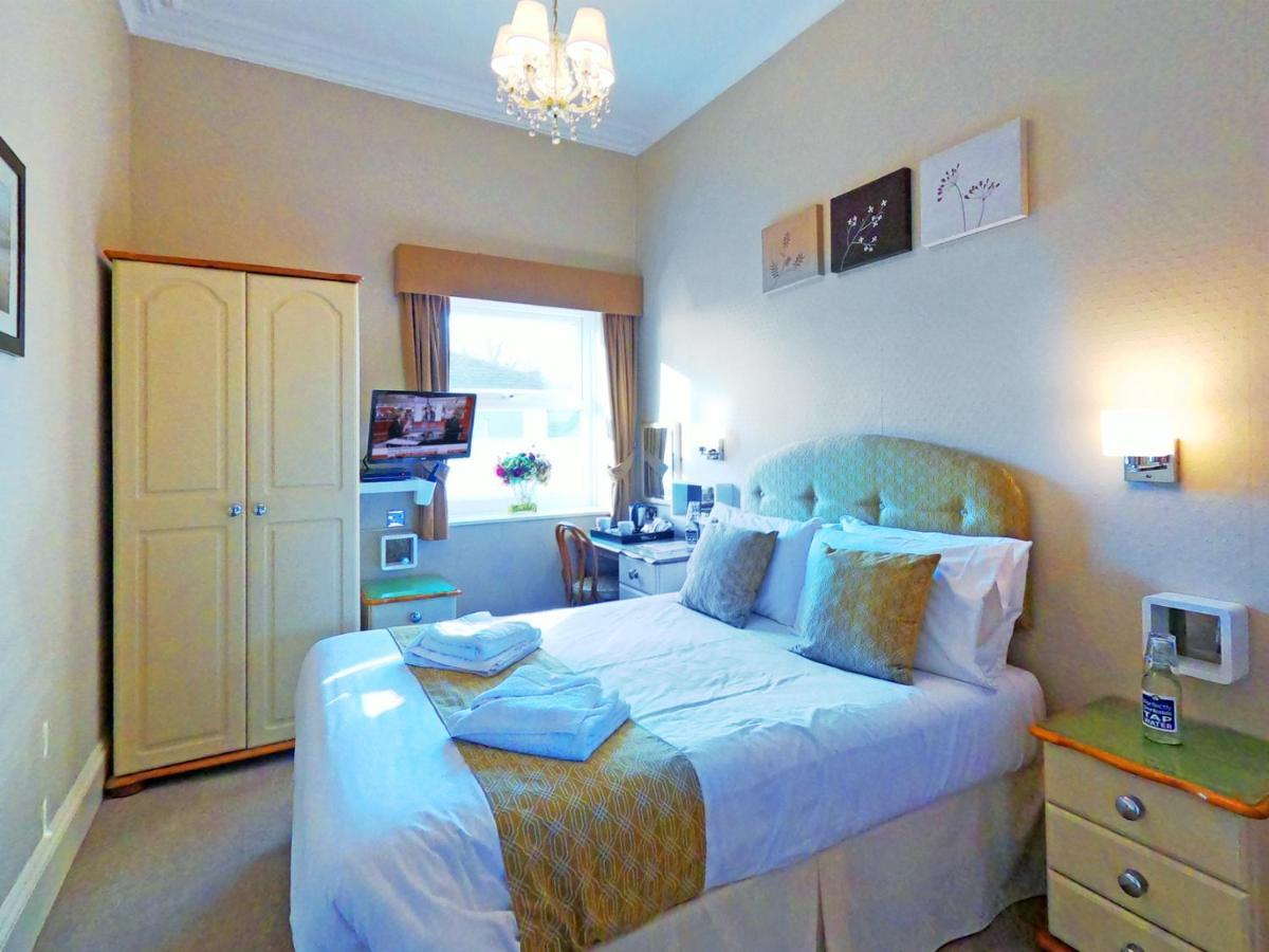 Riviera Lodge Hotel Torquay Bagian luar foto