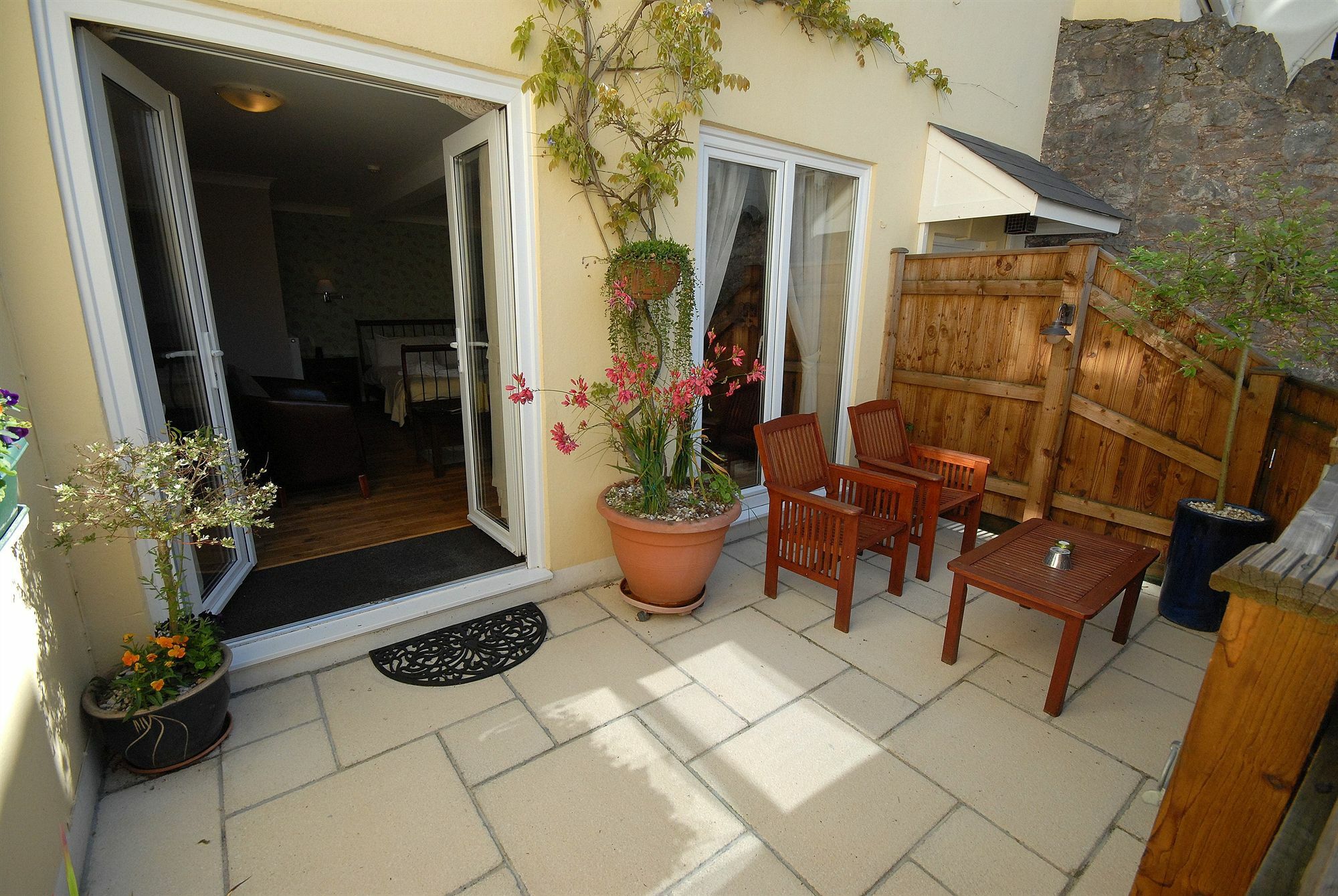 Riviera Lodge Hotel Torquay Bagian luar foto