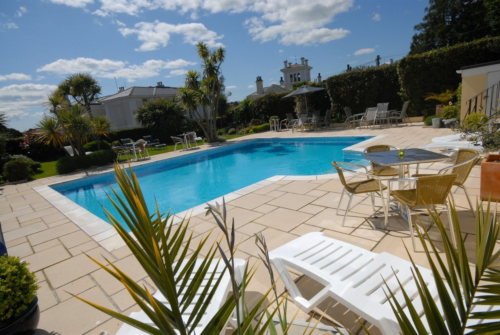 Riviera Lodge Hotel Torquay Bagian luar foto