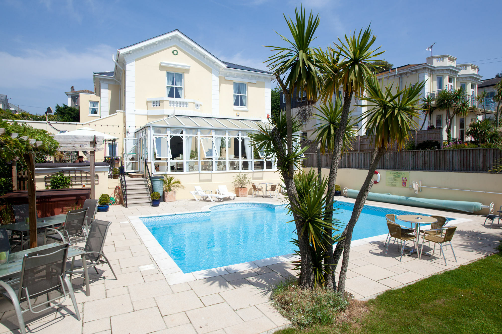 Riviera Lodge Hotel Torquay Bagian luar foto